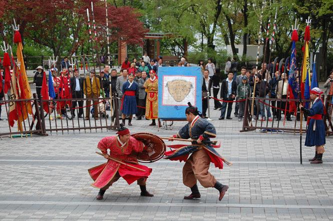 南山烽火臺傳統武術示範表演